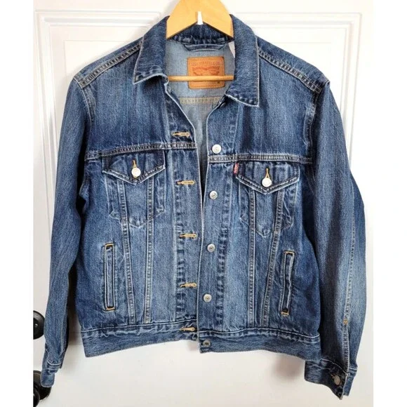 Levi's Womens Denim Jean Jacket Size M - Picture 1 of 8